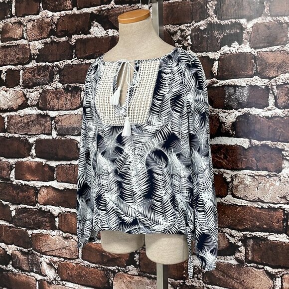 Carve Designs Blouse Long Sleeve Floral Blue White Size Small S - Picture 8 of 16